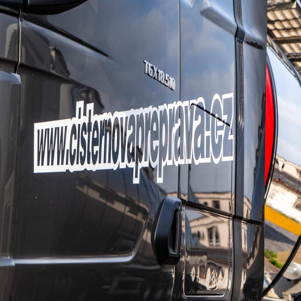 Nákladní (cisternová) silniční doprava